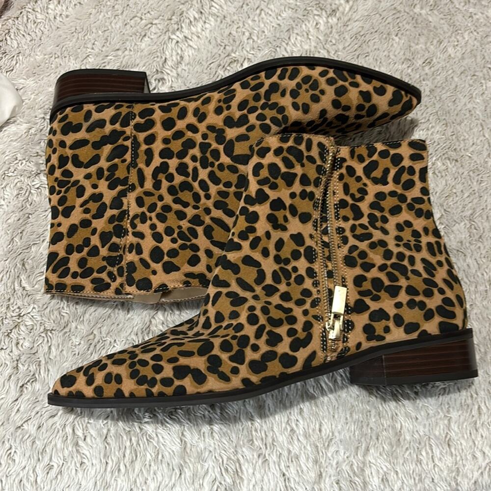 Sole Society 8.5 animal print ankle bootie flat heel side zip nwt